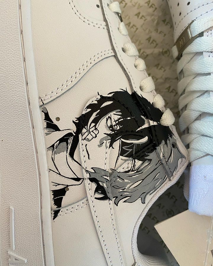 One of One Anime Customs